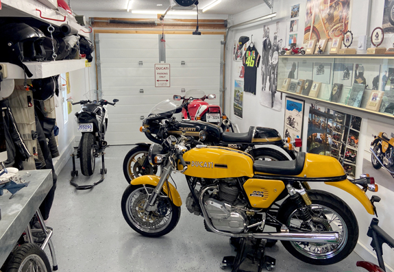 ducatimeccanica_garage_space